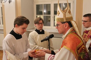 Udzielenie posługi akolitatu w płockim Seminarium