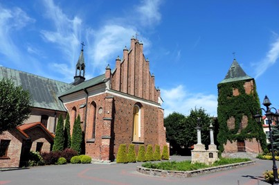 Płońsk, Parafia pw. św. Michała Archanioła
