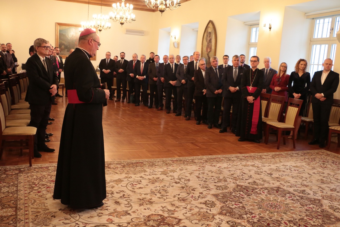 Biskup płocki Szymon Stułkowski w nowym roku spotkał się z samorządowcami 