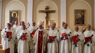 Księża diecezji płockiej podziękowali za 25 lat kapłaństwa