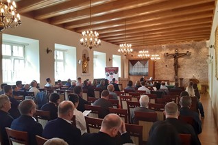Forum Muzyków Kościelnych w Płocku: nie zgadzamy się na „sztucznego organistę”   