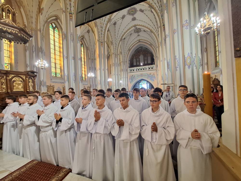 W Baboszewie biskup Szymon Stułkowski ustanowił 26 lektorów i ceremoniarzy