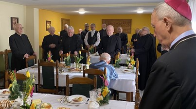 Biskup Piotr Libera w Domu Księży Emerytów: kapłaństwo nie przechodzi na emeryturę